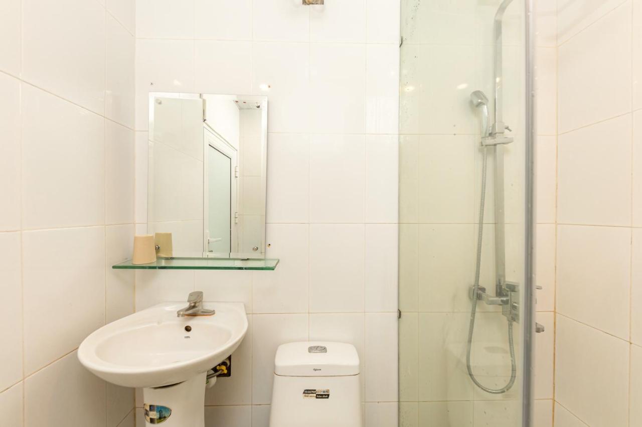 Oyo 709 Seoul Hotel Hanoi Dış mekan fotoğraf