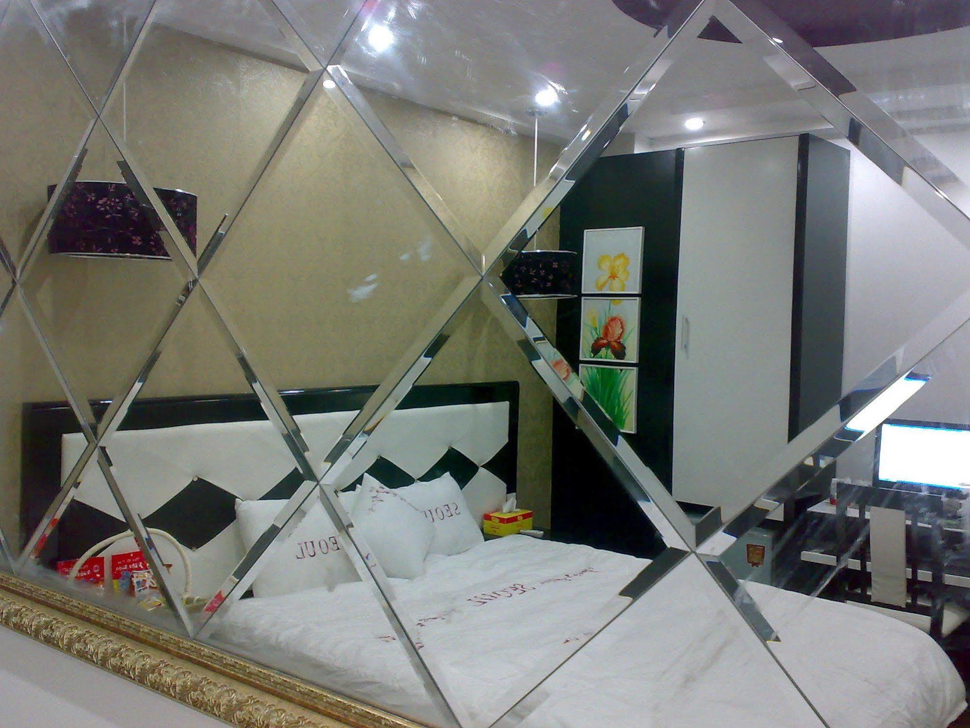 Oyo 709 Seoul Hotel Hanoi Dış mekan fotoğraf